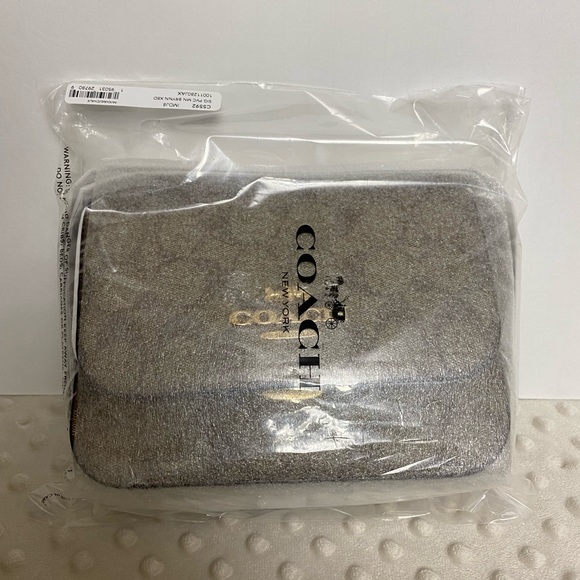 Coach purse - Picture 10 of 10